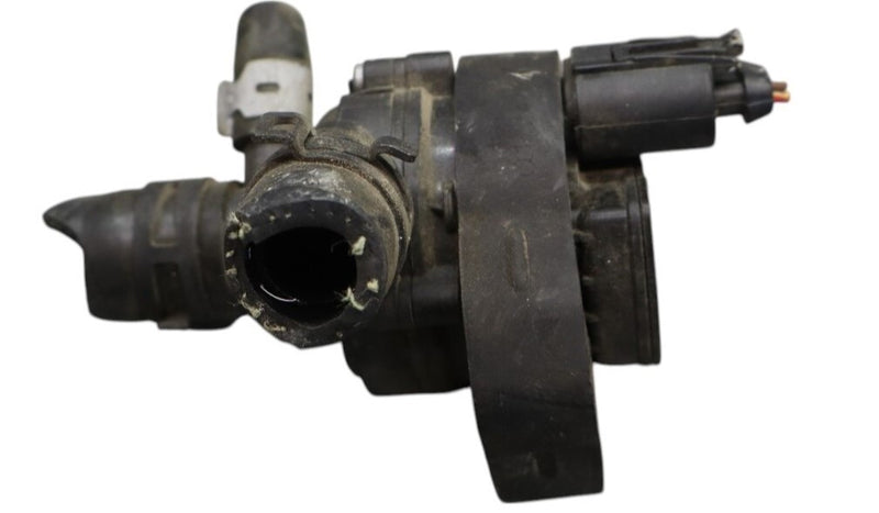 Load image into Gallery viewer, 06-15 Mercedes W204 C250 C300 Heating and Ventilation Auxiliary Water Pump Oem