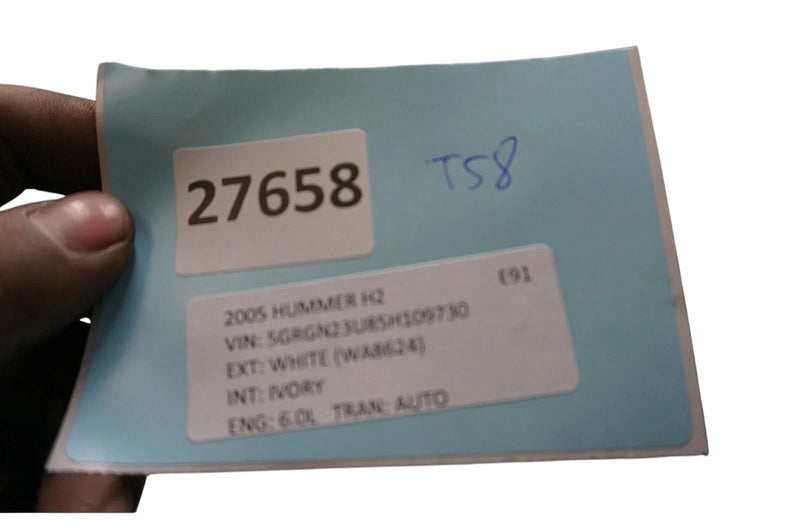 Load image into Gallery viewer, 03-07 Hummer H2 Rear Right Passenger Side C Pillar Trim Panel Cover Oem