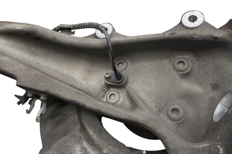 Load image into Gallery viewer, 11-17 BMW 535i 550i GT F07 Front Right Passenger Side Spindle Knuckle Hub Oem