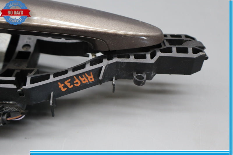 Load image into Gallery viewer, 12-18 BMW F30 328i 335i Rear Right Passenger Side Exterior Door Handle Oem
