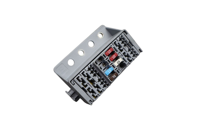 Load image into Gallery viewer, 14-21 Maserati Quattroporte Fuse Relay Junction Box Control Module Oem