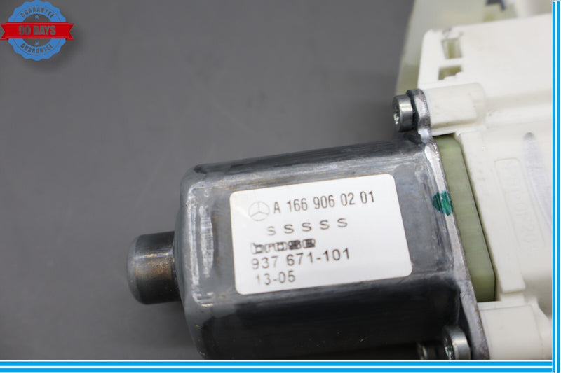 Load image into Gallery viewer, 13-16 Mercedes GL550 GL450 Front Left Driver Door Window Regulator Motor Oem