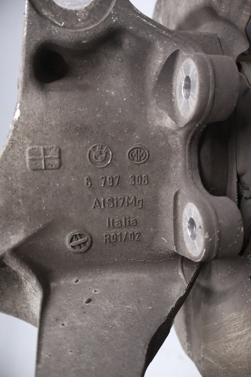 Load image into Gallery viewer, 10-17 BMW 535i 550i GT xDrive Rear Left Side Steering Spindle Knuckle Hub Oem