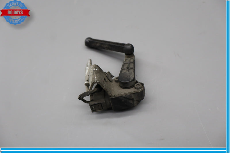 Load image into Gallery viewer, 09-15 BMW 740i 740Li 750i Front or Rear Suspension Ride Height Sensor Oem