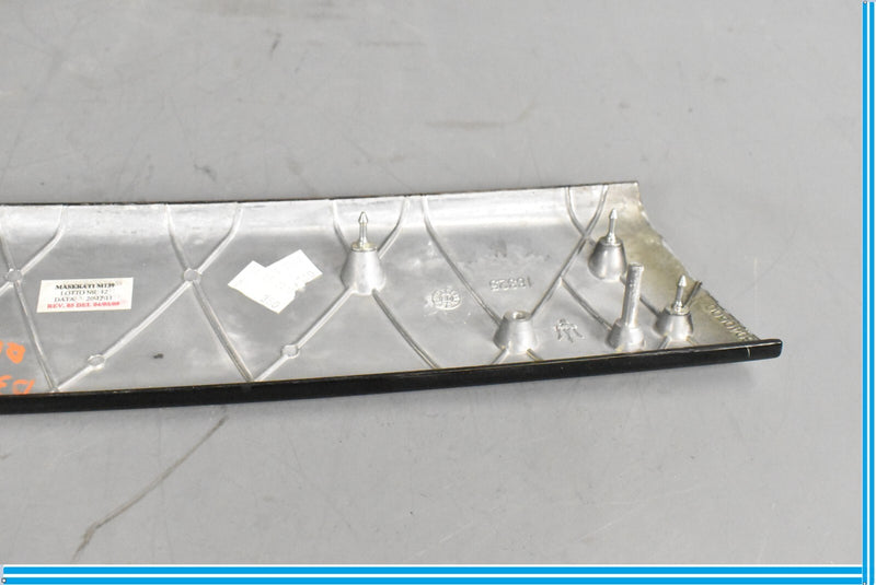 Load image into Gallery viewer, 04-13 Maserati Quattroporte M139 Rear Right Door Trim Panel Molding 66940500 Oem