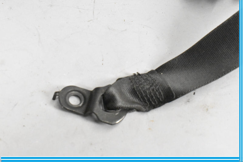 Load image into Gallery viewer, 06-11 Mercedes CLS550 CLS55 AMG W219 Front Left Driver Seat Belt Retractor Oem