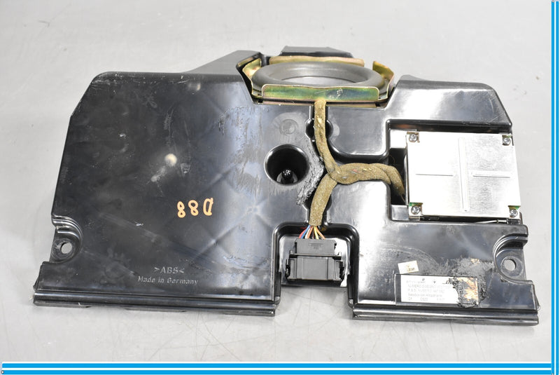 Load image into Gallery viewer, 03-12 Maserati Quattroporte Sub Box and Woofer Speaker Audio Bose Oem