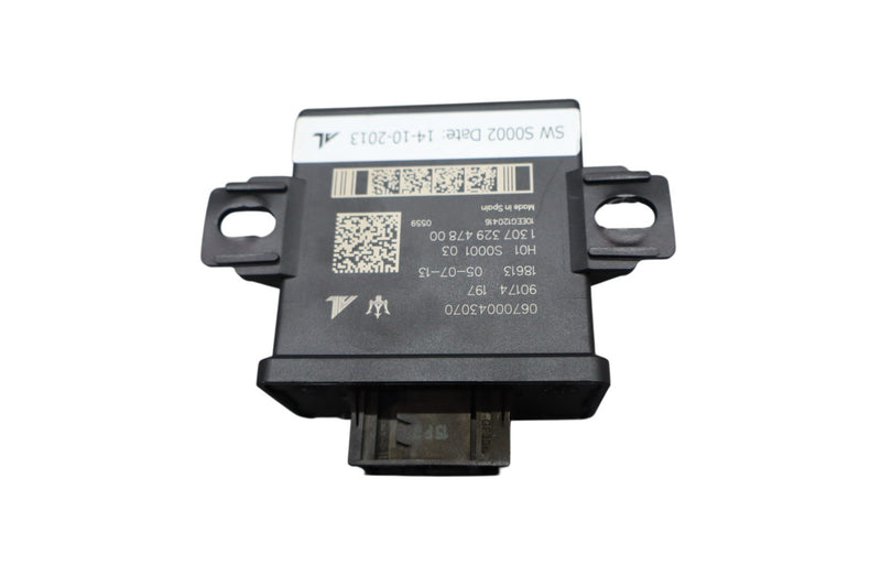 Load image into Gallery viewer, 14-17 Maserati Ghibli Front Headlight Lamp Control Module Unit 06700043070 Oem
