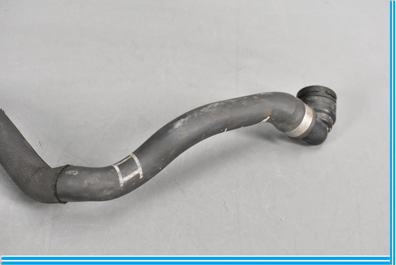 Load image into Gallery viewer, 12-18 BMW 650i 640i F12 Engine Radiator Coolant Hose Pipe Line Oem