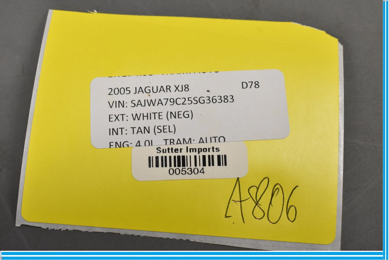 Load image into Gallery viewer, 04-07 Jaguar XJ8 XJR Front Right Passenger Side Door Trim Logo Emblem Oem