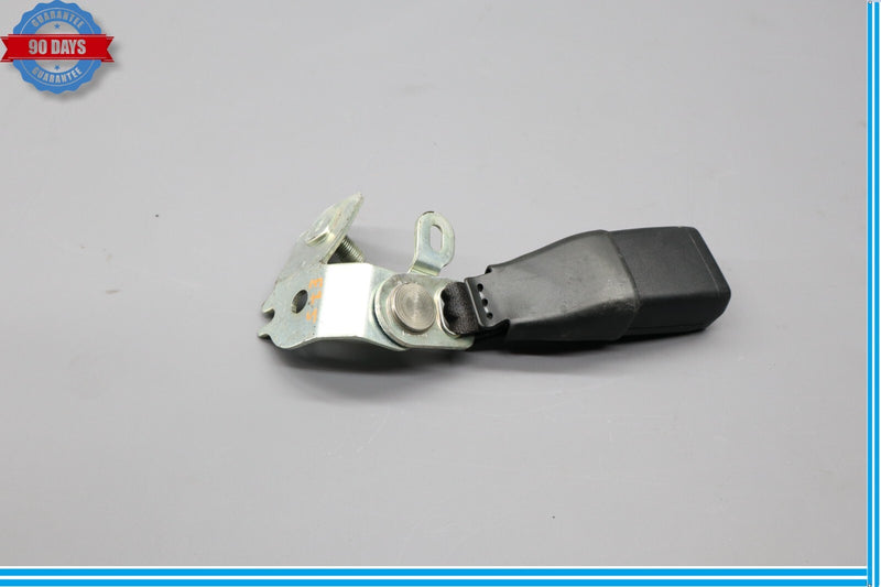 Load image into Gallery viewer, 07-12 Lexus LS460 LS460L Rear Center Seatbelt Seat Belt Buckle Oem