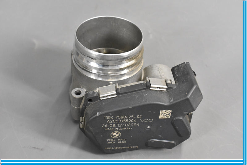 Load image into Gallery viewer, 12-18 BMW 320i 328i F30 7588625 Engine Throttle Body Assembly 7588625 Oem