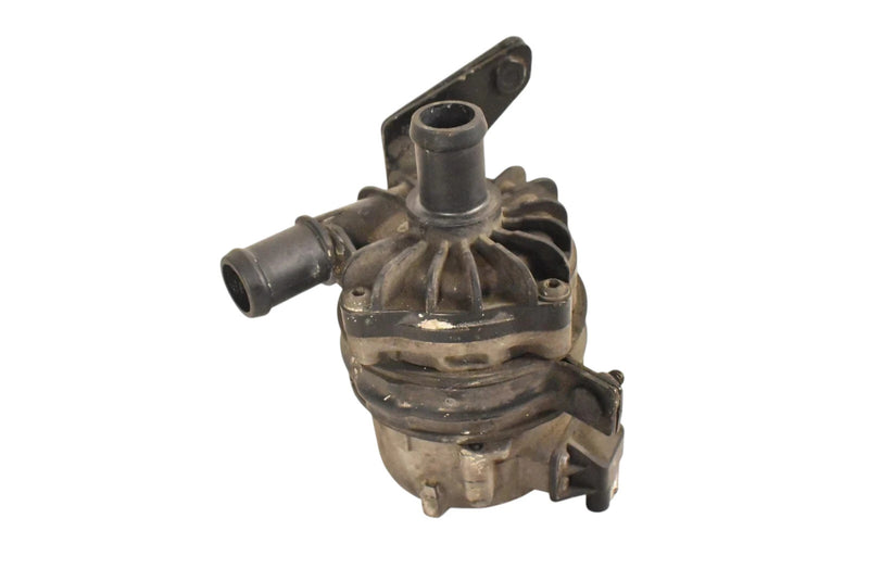 Load image into Gallery viewer, 13-17 Audi RS7 S7 Auxiliary Electric Water Coolant Pump 8K0965567A OEM