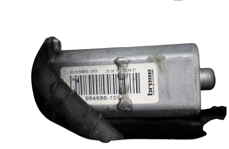 Load image into Gallery viewer, 08-20 Audi A7 Quattro Front Right Side Lower Seat Track Frame W/ Motor Oem