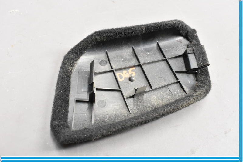 Load image into Gallery viewer, 07-17 Lexus LS460 Rear Left Combination Lamp Service Cover 64746-50020 Oem