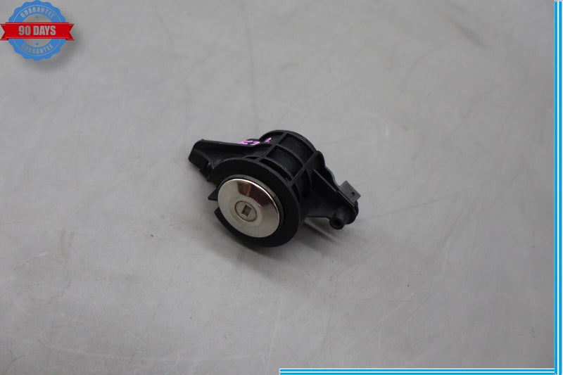 Load image into Gallery viewer, 09-15 Jaguar XF XFR X250 Trunk Boot Lock Latch Cover Housing 6W8343655AA Oem