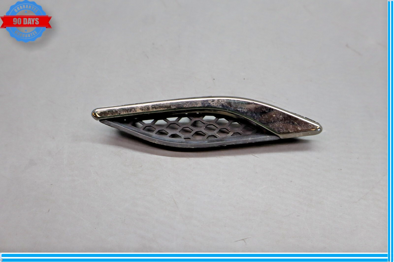 Load image into Gallery viewer, 14-21 Maserati Ghibli M157 Right Or Left Side Fender Grill Grille Molding Oem