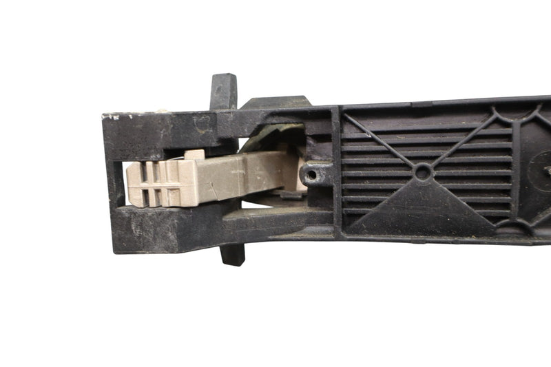 Load image into Gallery viewer, 03-06 Mercedes R230 SL500 SL600 Right Passenger Side Exterior Door Handle Oem