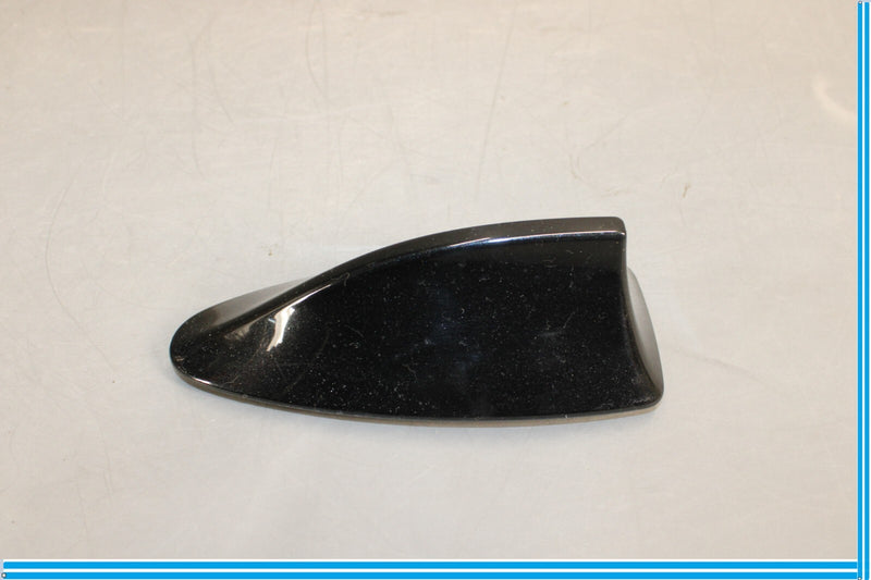 Load image into Gallery viewer, 09-15 BMW 750I 750LI F01 F02 Radio Antenna Shark Fin Unit Cover Oem