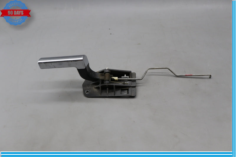 Load image into Gallery viewer, 03-09 Hummer H2 Front Left Driver Side Interior Door Handle 15186042 Oem