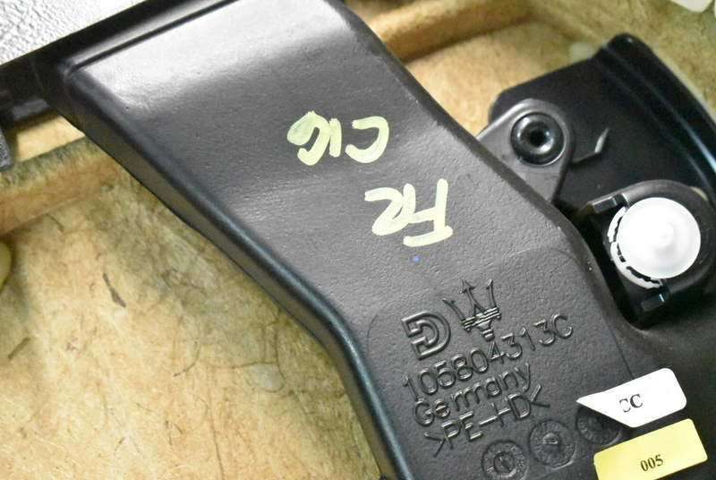 Load image into Gallery viewer, 14-22 Maserati Ghibli M157 Front Right Passenger Side Interior Door Panel Oem