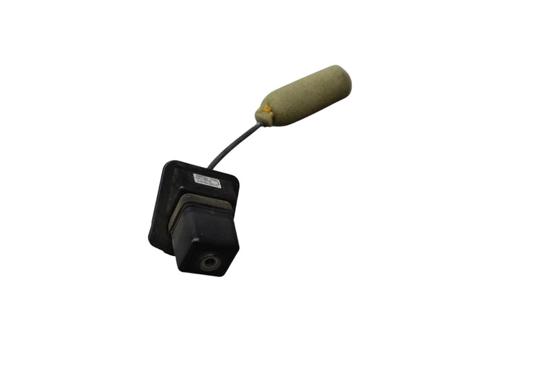 Load image into Gallery viewer, 10-13 Mercedes W207 CLS550 E550 Rear Parking View Backup Camera A2078200897 OEM
