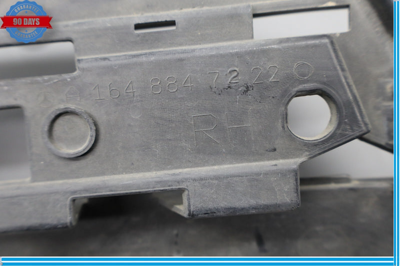 Load image into Gallery viewer, 07-12 Mercedes GL450 GL320 Right Side Fog Light Lamp Bumper Grille Grill Oem