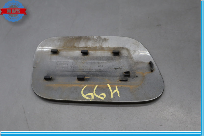 Load image into Gallery viewer, 11-17 Volkswagen VW Touareg Rear Gas Fuel Filler Cap Door Cover Silver Oem