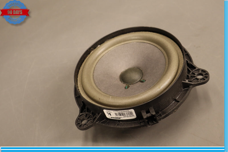 Load image into Gallery viewer, 11-17 Infiniti QX56 QX80 Rear Right Passenger Side Door Audio Speaker Oem
