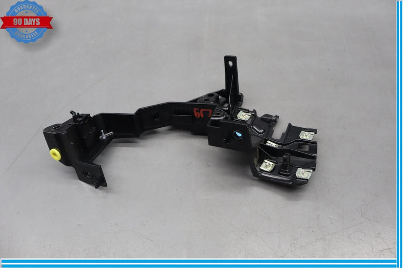 Load image into Gallery viewer, 10-16 Porsche Panamera 970 Front Left Side Dashboard Dash Support Bracket Oem