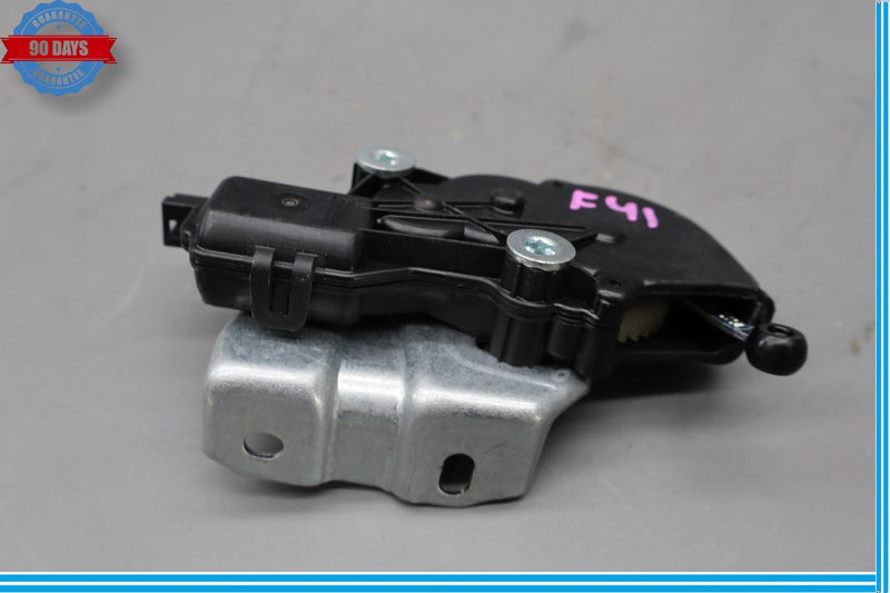 Load image into Gallery viewer, 13-16 Mercedes X166 GL450 GL550 Rear Left Quarter Window Regulator Motor Oem