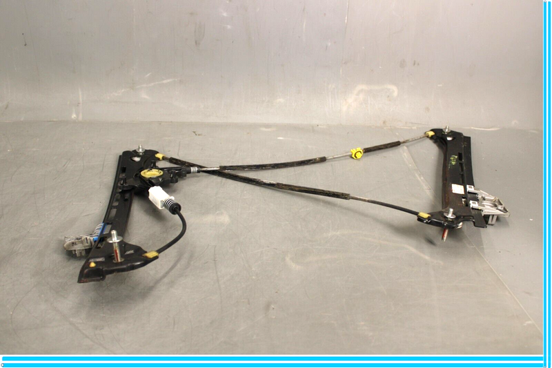 Load image into Gallery viewer, 10-17 Mercedes E350 E550 W207 Coupe Front Left Door Window Regulator Oem