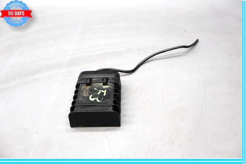Load image into Gallery viewer, 2004 Mercedes S600 W220 Radar Detector Receiver Oem