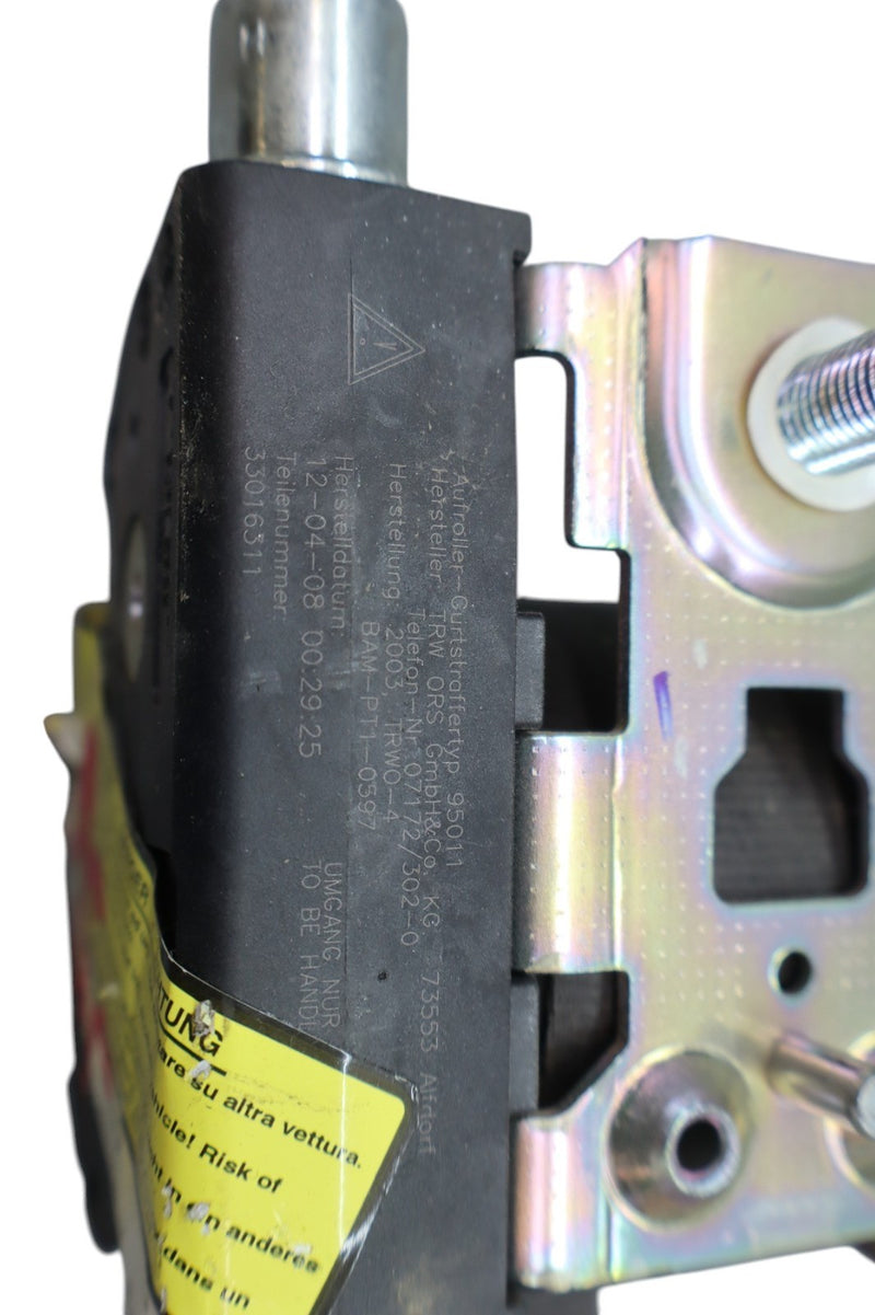 Load image into Gallery viewer, 03-08 Maserati Quattroporte M139 Rear Left Or Right Seat Belt Retractor Oem