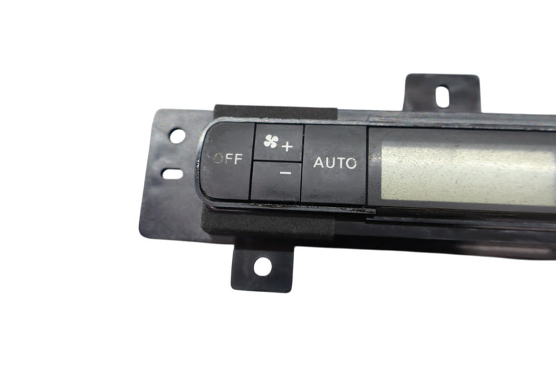 Load image into Gallery viewer, 11-17 Infiniti QX56 QX80 Rear Temperature HVAC AC Heater Control 275111LK0A Oem