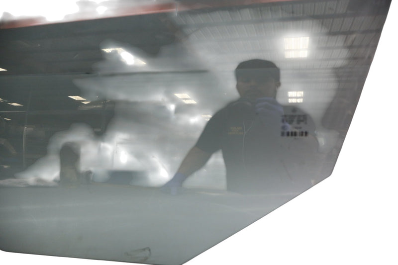 Load image into Gallery viewer, 10-16 Mercedes E350 E400 E550 W212 Front Left Driver Side Door Window Glass Oem