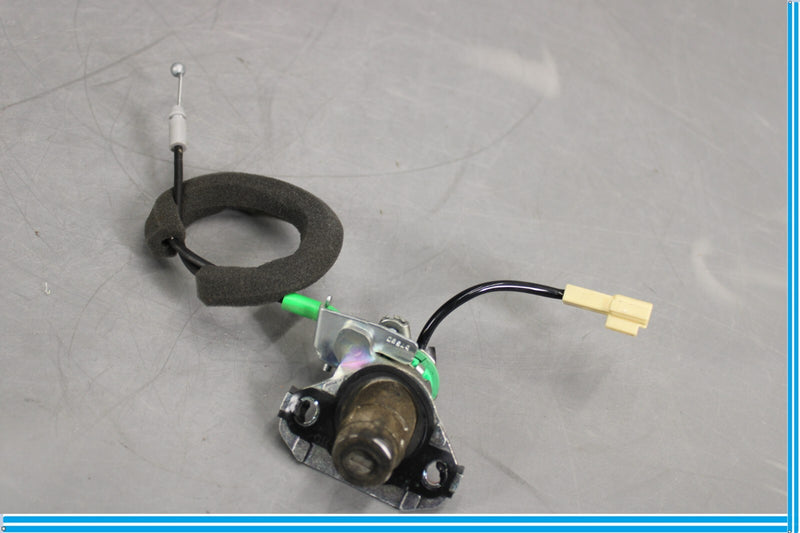 Load image into Gallery viewer, 07-09 Lexus LS460 Rear Trunk Deck Lid Key Lock Cylinder W/ Harness Oem