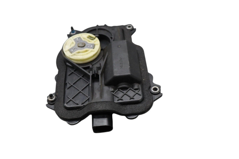 Load image into Gallery viewer, 03-12 Bentley Continental GTC GT Front Left Door Lock Soft Actuator Motor Oem