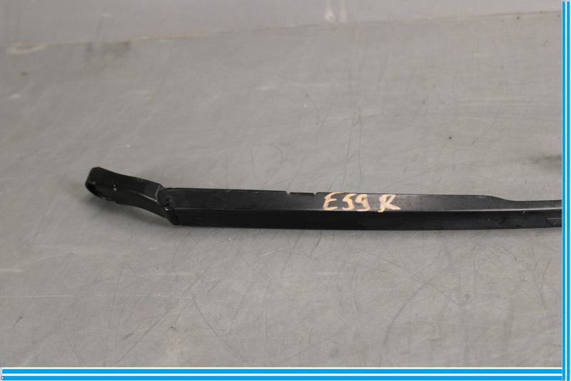 Load image into Gallery viewer, 11-18 Audi A8 Quattro Front Right Side Windshield Wiper Arm W/ Blade Oem