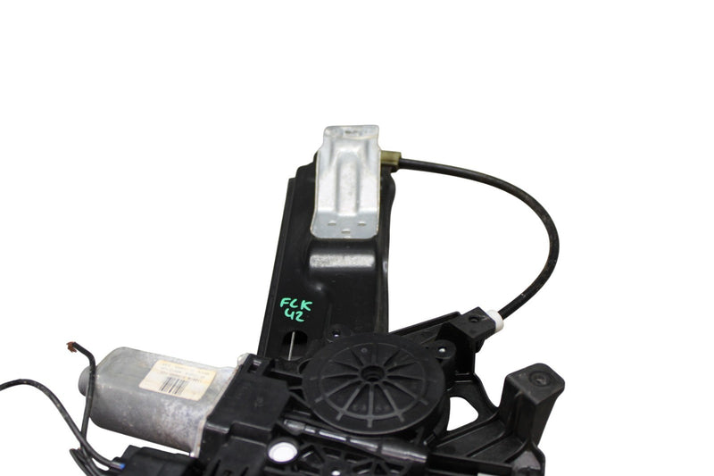 Load image into Gallery viewer, 12-19 Range Rover Evoque L538 Front Left Driver Side Door Window Regulator Oem