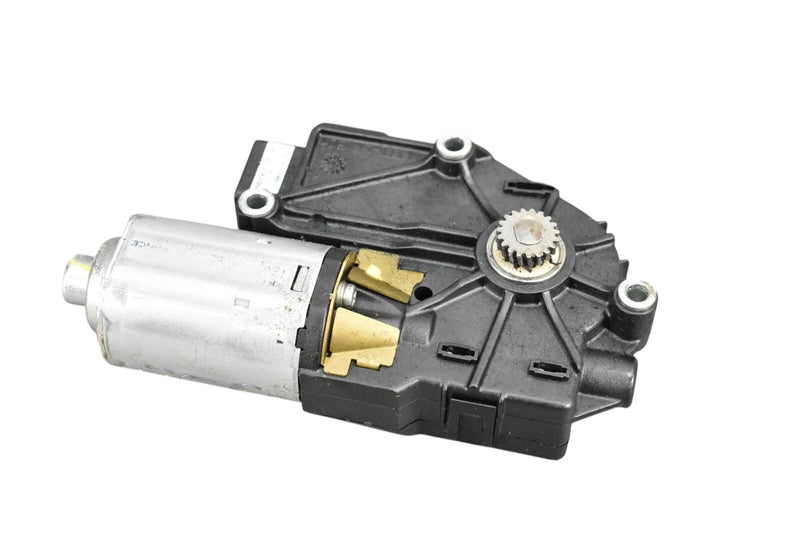 Load image into Gallery viewer, 03-13 Maserati Quattroporte M139 Sunroof Sun Roof Moonroof Motor 6117026A OEM