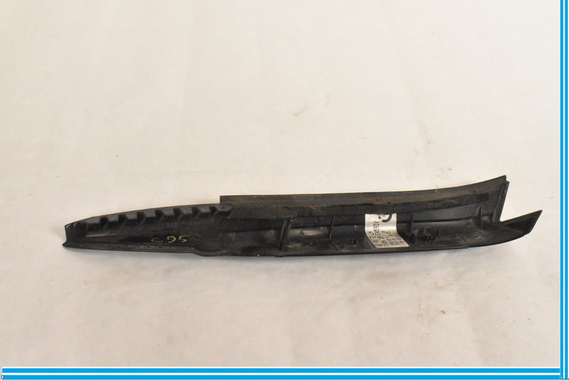Load image into Gallery viewer, 09-15 BMW 750i 750Li Rear Left Trunk Lid Tail Light Trim 63217206389 Oem