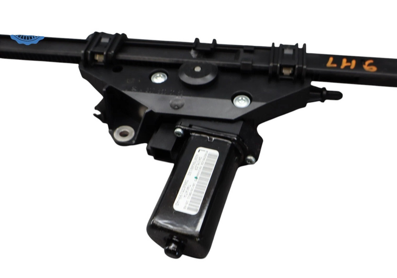 Load image into Gallery viewer, 10-17 Mercedes E350 E550 Convertible Left Seat Belt Feeder Motor 2078600182 Oem