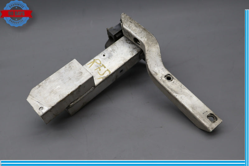 Load image into Gallery viewer, 09-15 BMW 750i 750Li Front Right Side Bumper Deformation Element Bracket Oem