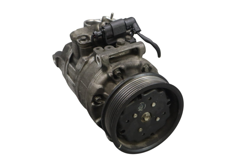 Load image into Gallery viewer, 11-18 Porsche Cayenne 958 AC A/C Air Conditioning Compressor Pump 7P0820803E Oem