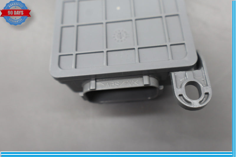 Load image into Gallery viewer, 11-14 Volkswagen VW Touareg Front Right Seat Occupant Detection Module Oem