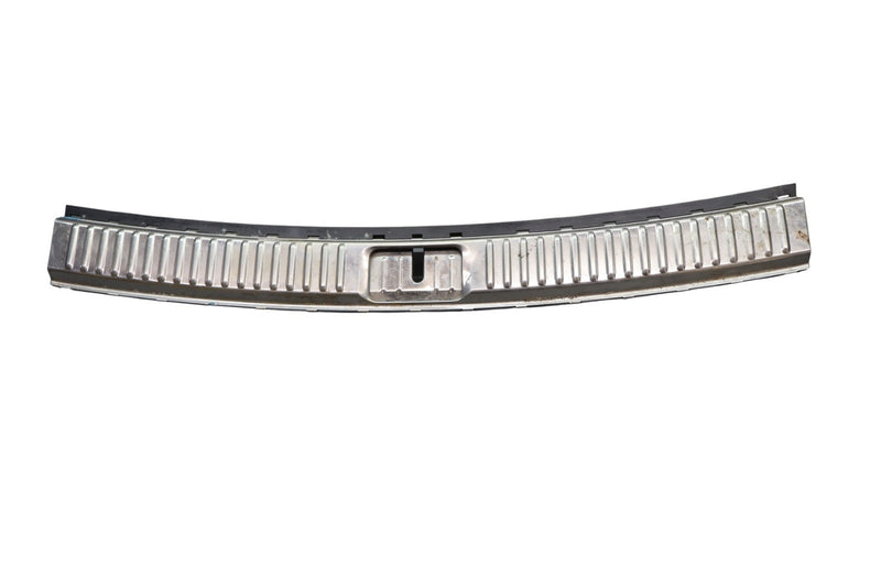 Load image into Gallery viewer, 11-17 Volkswagen Touareg Trunk Sill Scuff Plate Panel Trim Cover 7P0863459E Oem