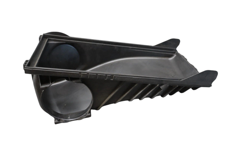 Load image into Gallery viewer, 11-18 Porsche Cayenne Upper Diesel Engine Air Filter Housing Box 95811002220 OEM