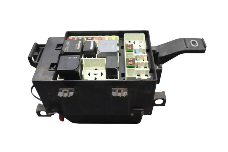 Load image into Gallery viewer, 17-20 Jaguar XE X260 Rear Fuse Relay Box Junction Block GX7314A076DA Oem