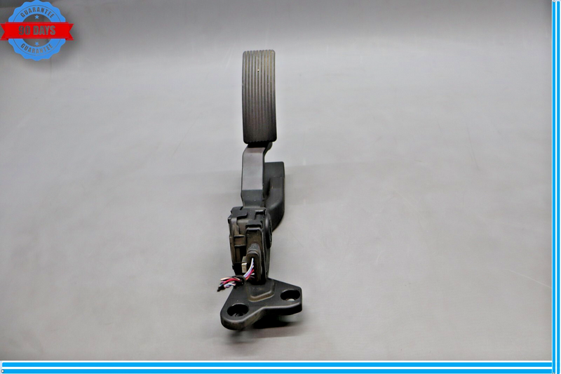Load image into Gallery viewer, 06-19 Mercedes X166 GL450 ML350 Engine Gas Throttle Accelerator Pedal Oem